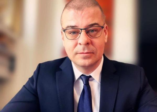 adrian marius dobre noul sef al unifarm decizia nu a fost publicata inca in monitorul oficial adrian marius dobre noul sef al unifarm decizia nu a fost publicata inca in monitorul oficial