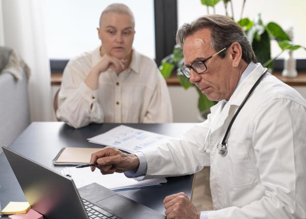 medic michael schenker mesaj cancer