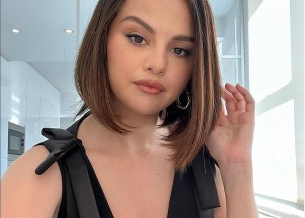 15 simptome care iti arata ca ai lupus boala din cauza careia cantareta selena gomez a facut transplant 15 simptome care iti arata ca ai lupus boala din cauza careia cantareta selena gomez a facut transplant