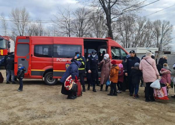 asociatiile romanesti de pacienti sar in ajutorul refugiatilor din ucraina call center si medicamente inclusiv pentru boli rare