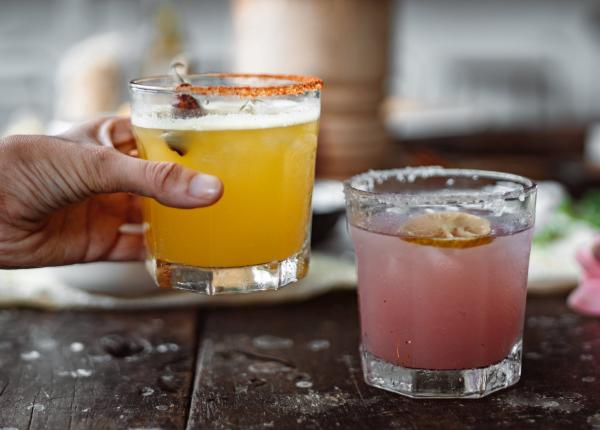 cat de sanatoase sunt sucurile cu extract de ceai infocons cititi informatiile de pe eticheta