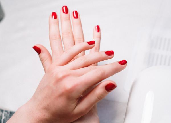 ciuperca unghiei onicomicoza simptome si tratament