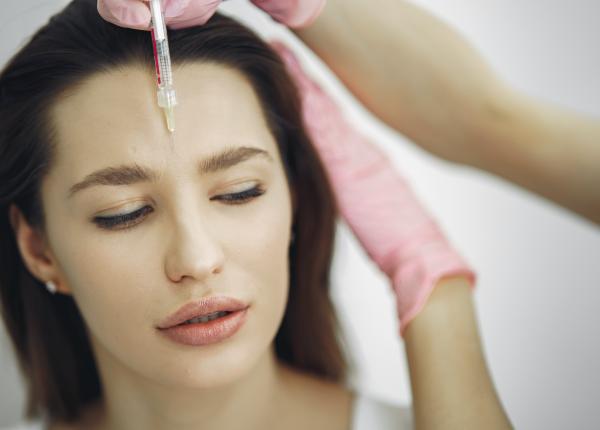 miturile despre botox si acidul hialuronic demontate medic