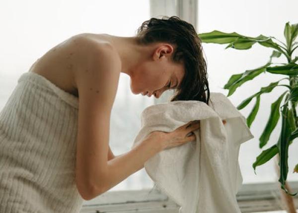 dermatita seboreica cum se manifesta si care sunt remediile