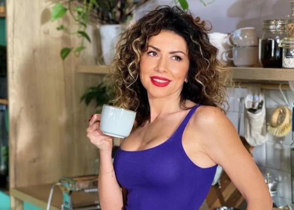 carmen bruma operata din cauza varicelor cum arata picioarele ei dupa interventie