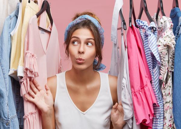 de ce sa pui aspirina pe hainele albe trucul genial si sanatos