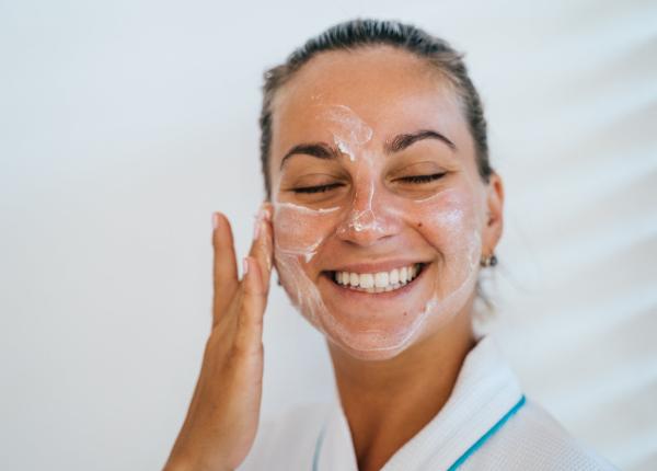 melanina rolul acesteia in prevenirea cancerului de ce trebuie folosite cremele de protectie solara zi de zi