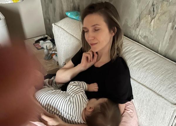 adela popescu despre problemele de sanatate ale familiei m am speriat enorm a vomitat intr o noapte foarte mult