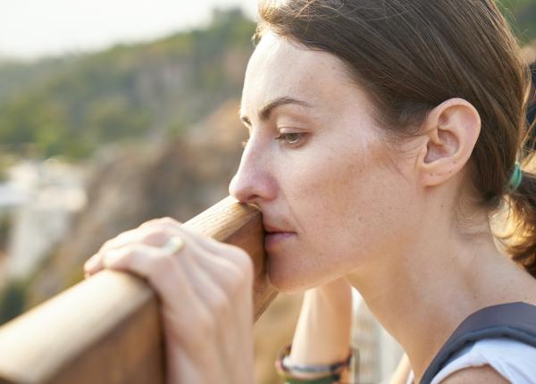 de ce se sinucid oamenii dar mai ales femeile gabriel diaconu principala cauza a mortii ramane viata de ce se sinucid oamenii dar mai ales femeile gabriel diaconu principala cauza a mortii ramane viata