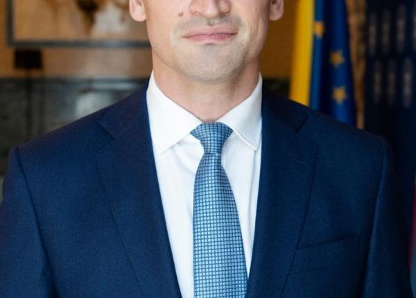 cncav se desfiinteaza andrei baciu explicatii cine va prelua campania de vaccinare