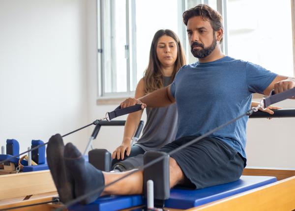 kinetoterapia si fizioterapia diferente care e cheia pentru mobilitate kinetoterapia si fizioterapia diferente care e cheia pentru mobilitate