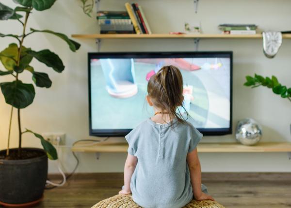 efectele televizorului asupra copiilor intarzieri de limbaj tulburari de relationare