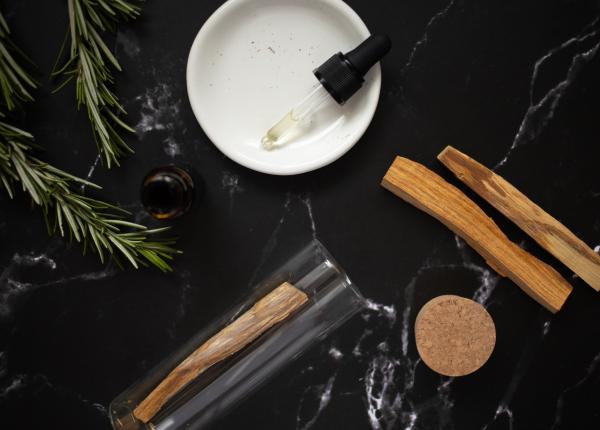 uleiul de rozmarin efect asupra memoriei de ce sa il folosesti