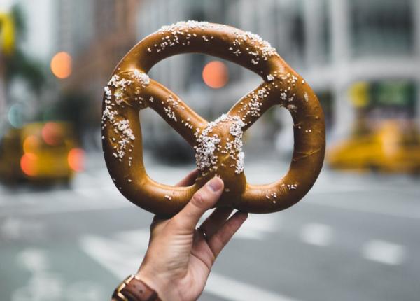 ce contin de fapt covrigii pe care i cumparam cate calorii are un covrig