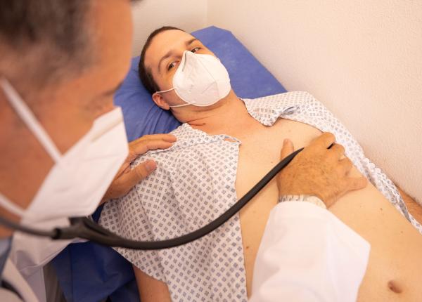 endocardita infectia cu efecte fatale cum recunosti simptomele si care este tratamentul