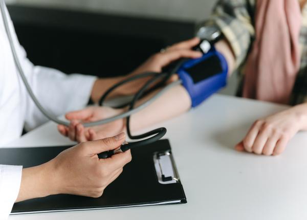 hipertensiunea arteriala ucigasul tacut factorii care o declaseaza si cum poate fi prevenita