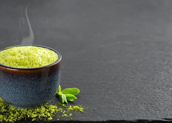 ceaiul de matcha noul trend in diete bautura verde detoxifiaza organismul si previne aparitia cancerului