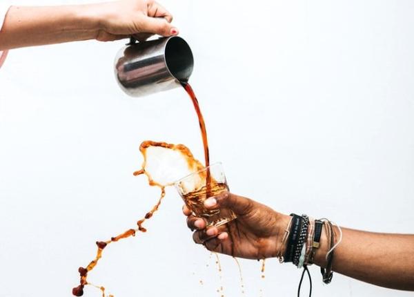 de ce sa iti pui ghimbir in cafea beneficiile nestiute pentru sanatate