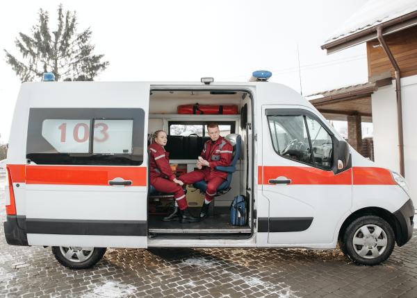 serviciile de ambulanta vor fi coordonate de dsu cu acordul ministerului sanatatii