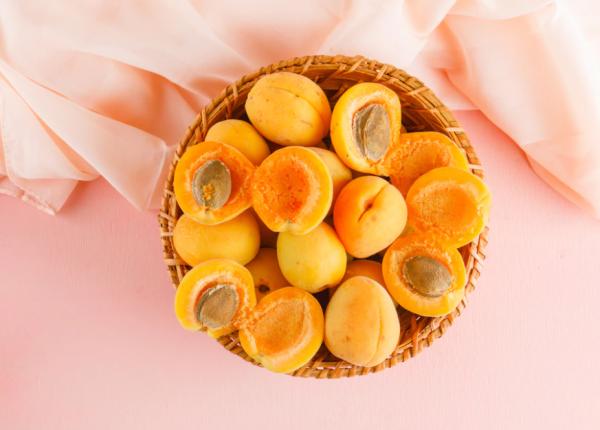 samburii de caise otravitori sau benefici care este cantitatea sanatoasa