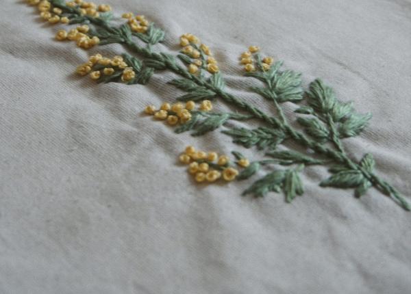 pelinul planta tonica si antioxidanta este recomandata celor care vor sa renunte la fumat