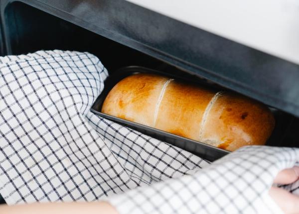 de ce ingrasa painea calda si riscurile unei alimentatii picante