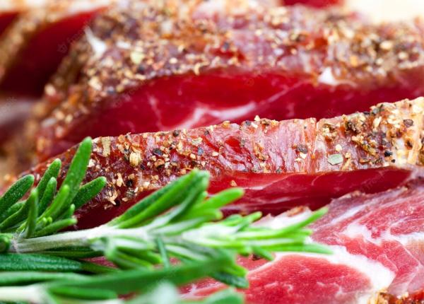 rozmarinul combate efectul cancerigen al gratarului sinergia alimentelor si beneficiile sale