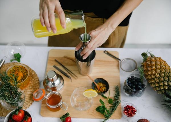 6 bauturi ce reduc inflamatiile una dintre ele are efecte analgezice si anticancerigene