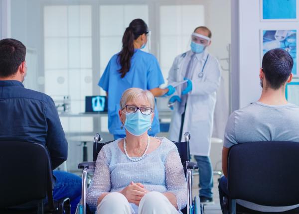 sanatatea blocata de vicii birocratice costache pacientii se trateaza afara factura platita de stat de 5 ori mai mare decat daca ar fi tratati la noi