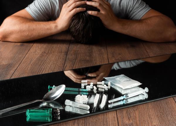 consumul de droguri fenomen ingrijorator numarul deceselor a crescut cu 82prc