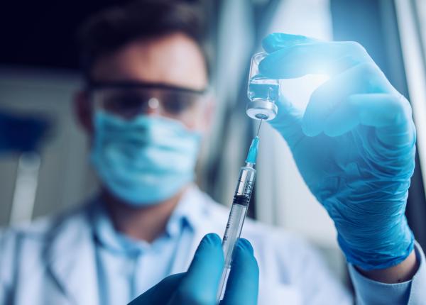 acces mai facil la vaccin conf adela cojan am fost tara din europa cu cele mai mari controverse legate de vaccinul anti covid