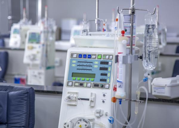 dializa noi reguli pentru cadrele medicale va fi nevoie de o specializare in nefrologie dializa noi reguli pentru cadrele medicale va fi nevoie de o specializare in nefrologie