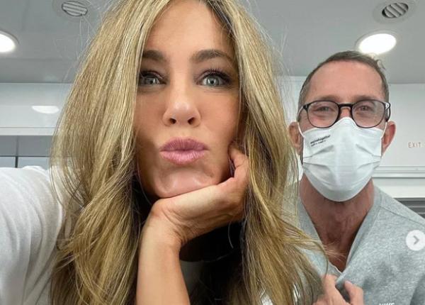 jennifer aniston diagnosticata cu somnambulism a inceput undeva pe la 30 de ani