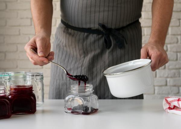 dulceata care ajuta la dizolvarea pietrelor la rinichi fecioru se ia cate o lingura de doua ori pe zi