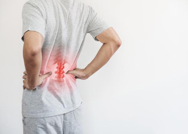 hernia de disc cauze si tratament cum sa scapi de operatie dr tarek nazer cele mai bune rezultate