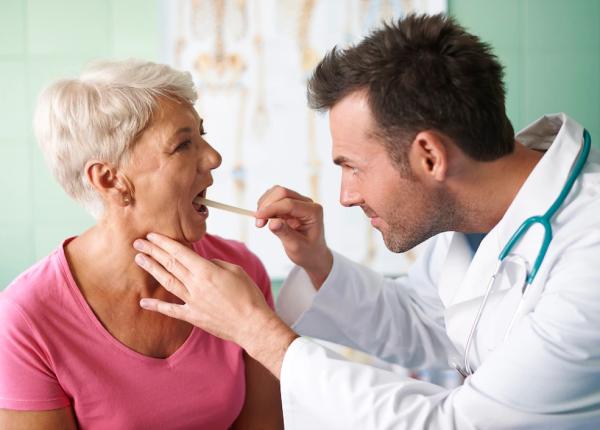 disfonia raguseala simptom dupa raceala dar si al cancerului laringian medic este vindecabil cu cat este descoperit mai precoce disfonia raguseala simptom dupa raceala dar si al cancerului laringian medic este vindecabil cu cat este descoperit mai precoce