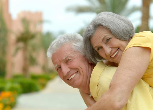 incaruntirea semn al inaintarii in varsta sase cauze care o declanseaza