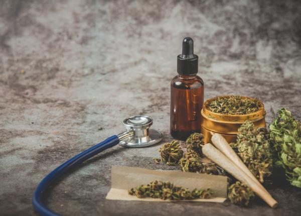 sunteti de acord cu legalizarea canabisului in scop medical romanii raspunsuri surpriza la sondajul dc medical