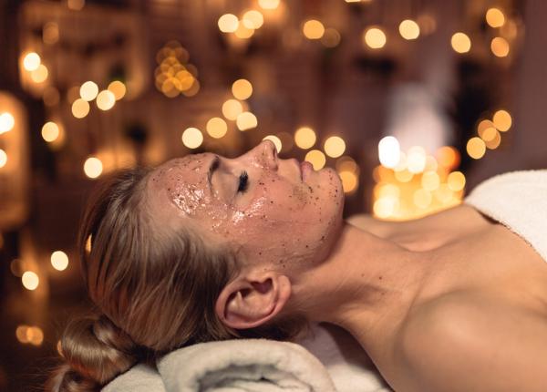 pometii cazuti corectati prin metoda sendvis ioana marinescu are efecte fabuloase stimuleaza toata renovarea celulara de la nivelul pielii