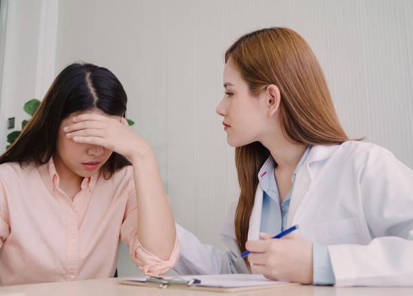 menopauza predispozitie genetica fertilitate