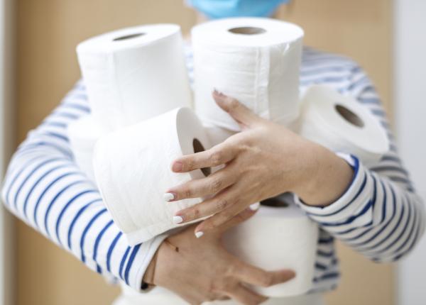 cum sa te stergi corect in zonele intime care e cea mai buna hartie igienica si de ce sa nu mai folosesti servetele umede