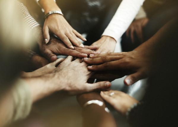 mainile test de diagnostic pentru mai multe boli ce spun degetele si palmele despre sanatatea ta mainile test de diagnostic pentru mai multe boli ce spun degetele si palmele despre sanatatea ta