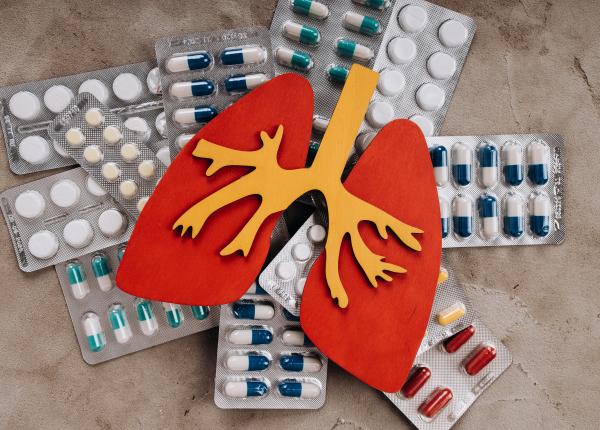 pneumonia interstitiala atipica cauze si tratament medic in formele severe de boala este necesara internarea in spital