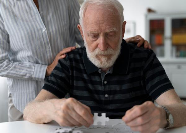 alzheimer mai vizibil in pandemie ciurea duce la o suprastresare a sistemului nervos la degradare