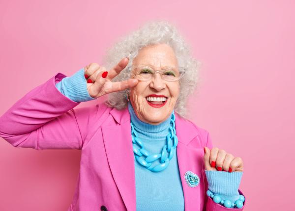 ce sa faci ca sa imbatranesti frumos cum contribuie alimentatia si obiceiurile la trecerea anilor