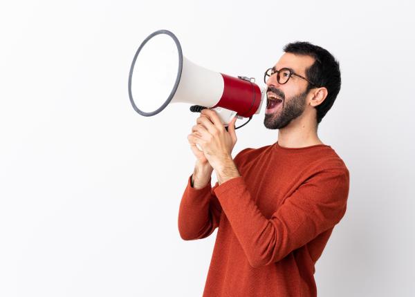 vocea factorii care o influenteaza ce boli poti avea in functie de tonalitatea glasului