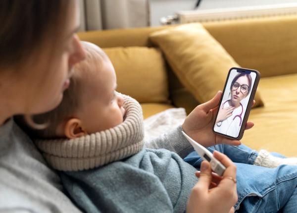 de ce nu trebuie sa tratam febra la copii pediatru lasati corpul sa lupte incetineste inmultirea microbilor