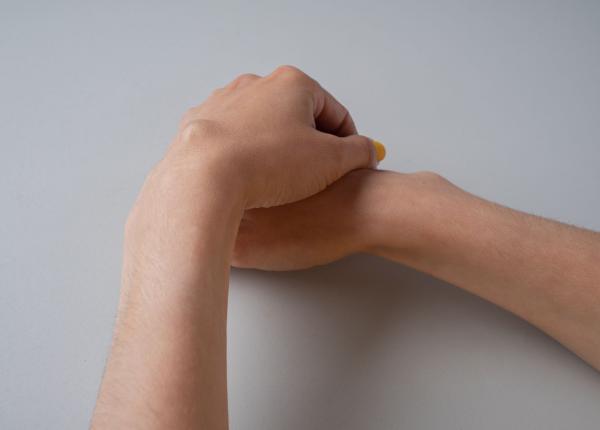 chistul sinovial cauze diagnostic si tratament femeile sunt printre cele mai afectate chistul sinovial cauze diagnostic si tratament femeile sunt printre cele mai afectate