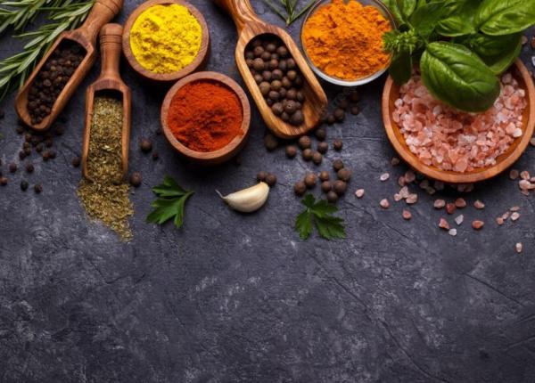sapte condimente care te ajuta sa slabesti repede si fara efort
