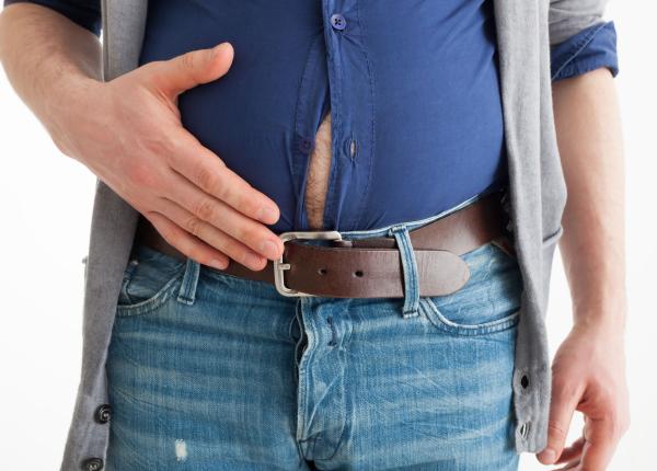 6 obiceiuri rele cand vrei sa scapi de grasimea de pe burta toate duc la balonare